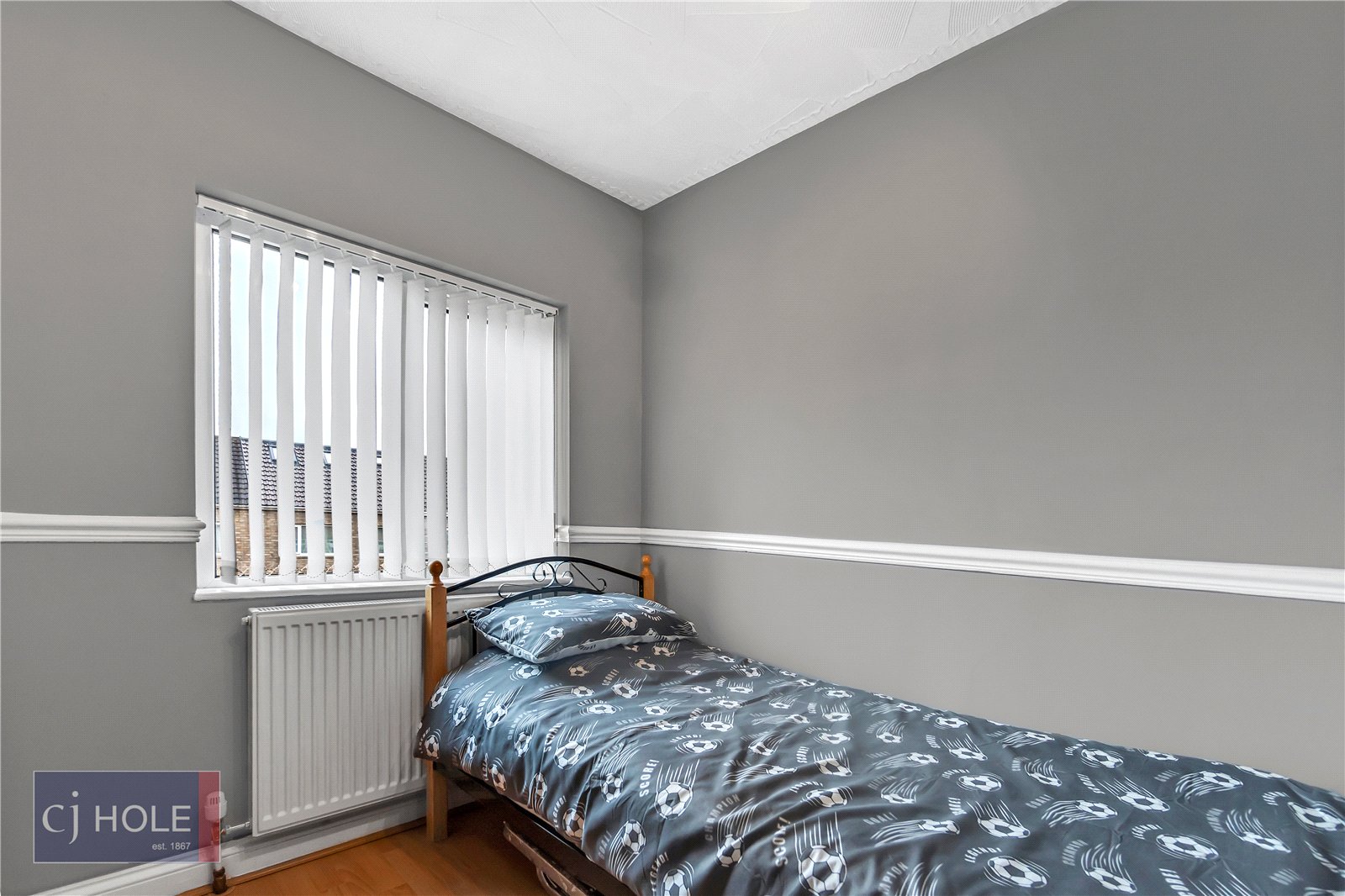 3 bedroom House to let in Bristol, Gloucestershire