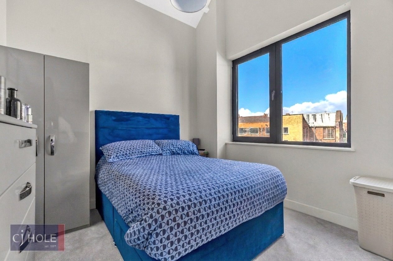 2 bedroom Flat to let in Bristol, Gloucestershire