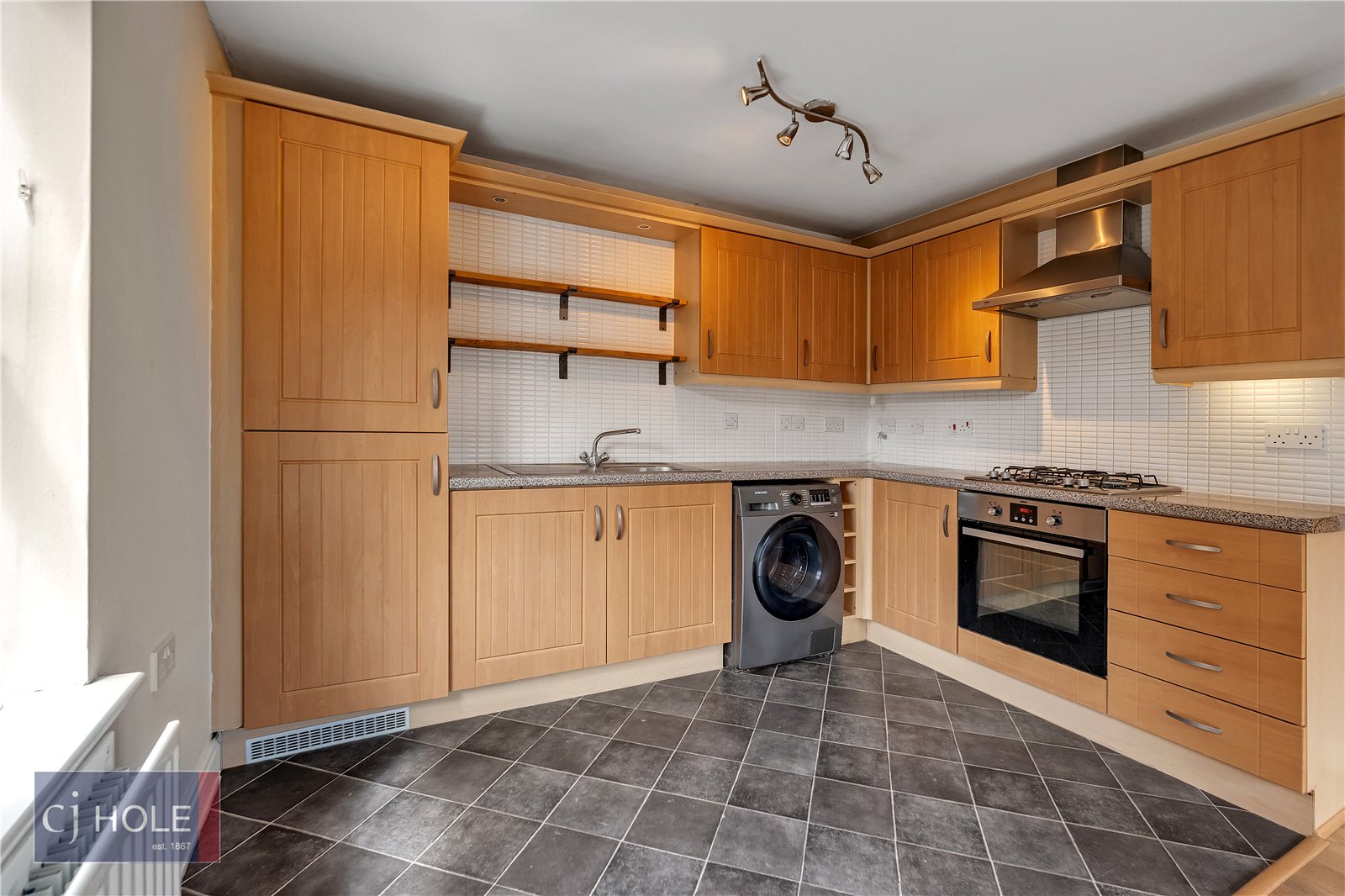 2 bedroom Flat to let in Bristol, Gloucestershire