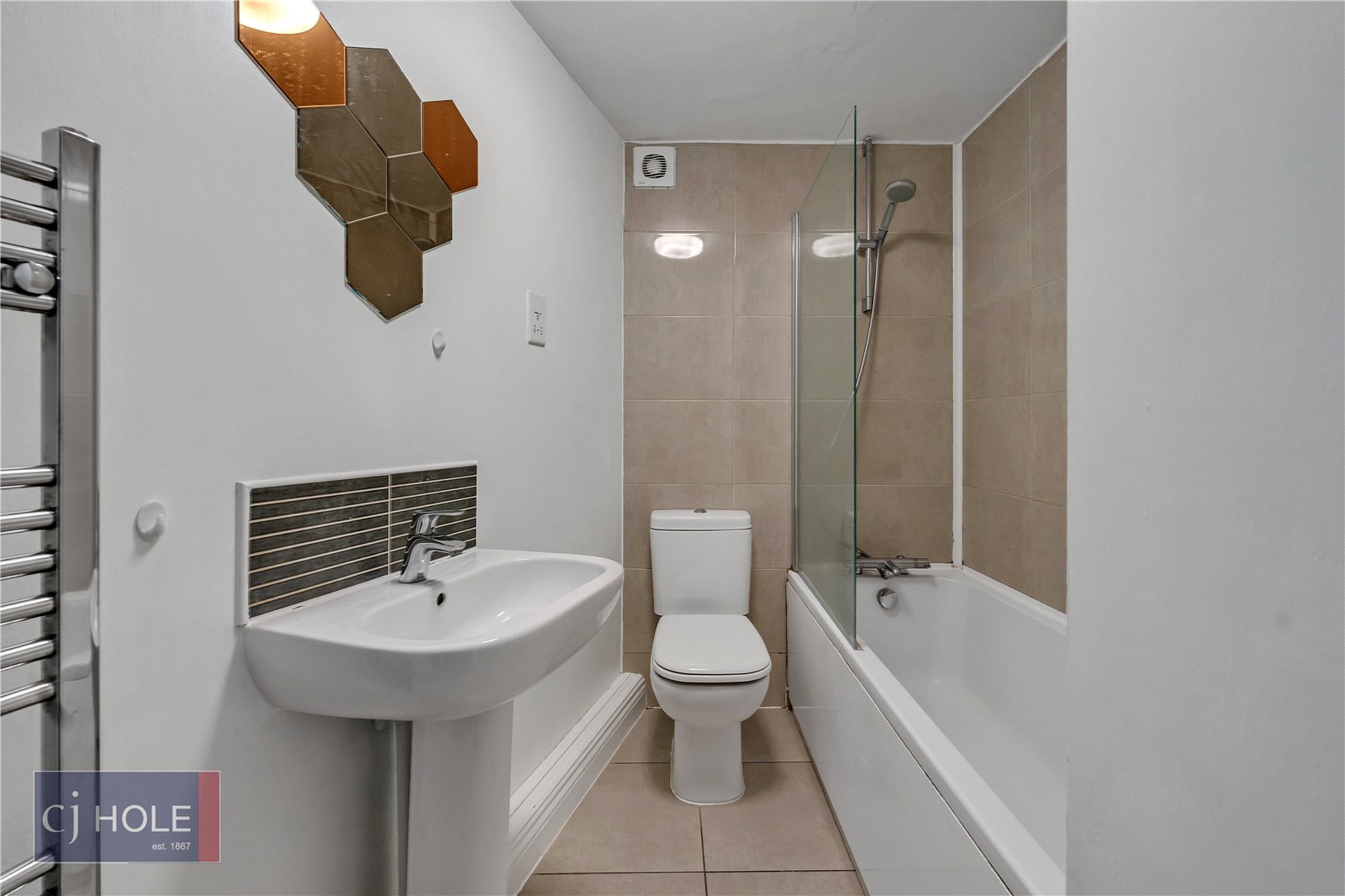 2 bedroom Flat to let in Bristol, Gloucestershire