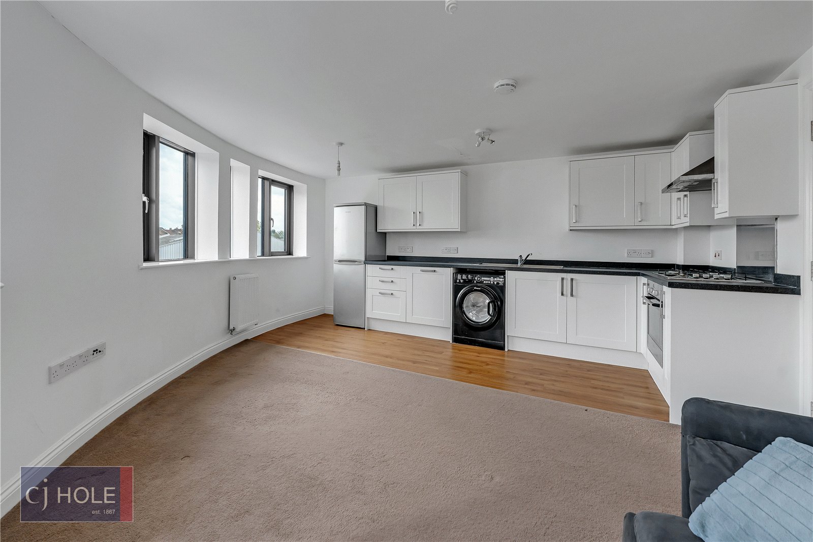 2 bedroom Flat to let in Bristol, Gloucestershire