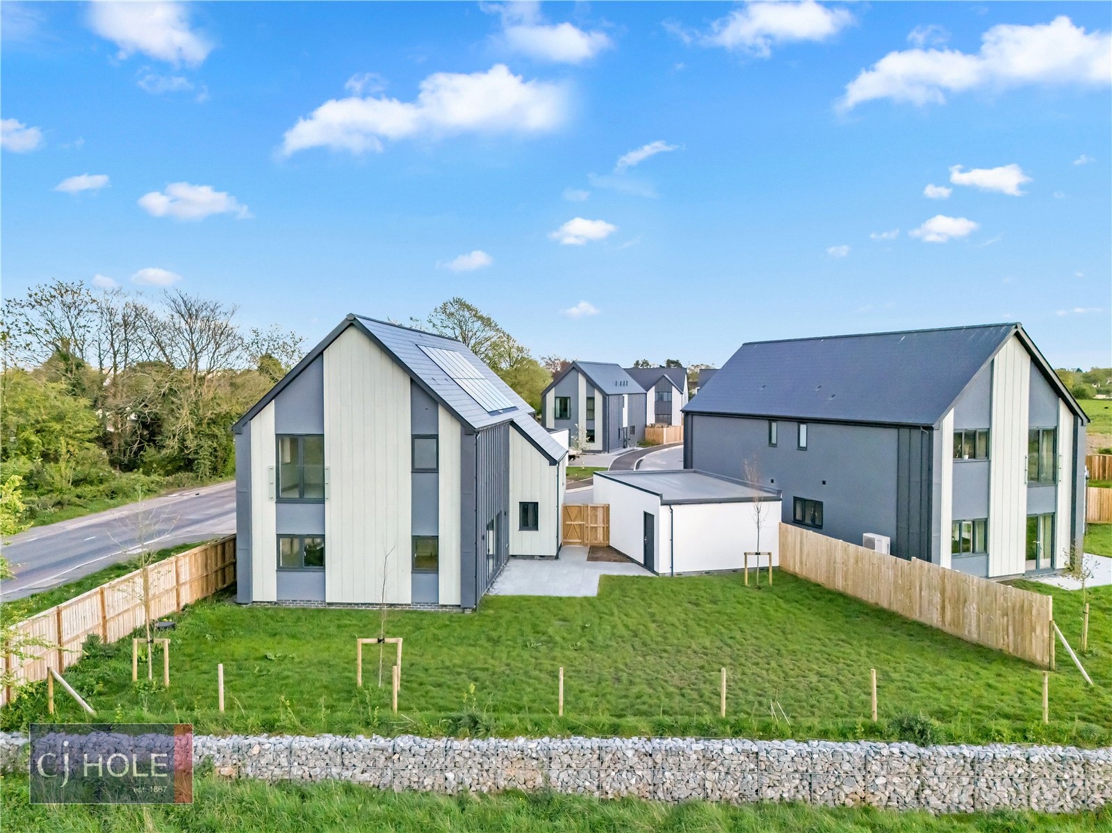4 bedroom House to let in Rangeworthy, Bristol, Gloucestershire