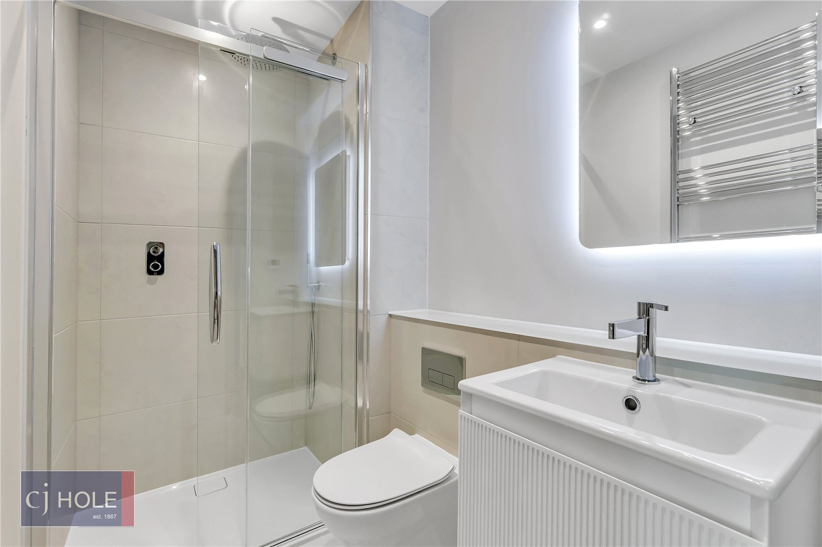 4 bedroom House to let in Rangeworthy, Bristol, Gloucestershire