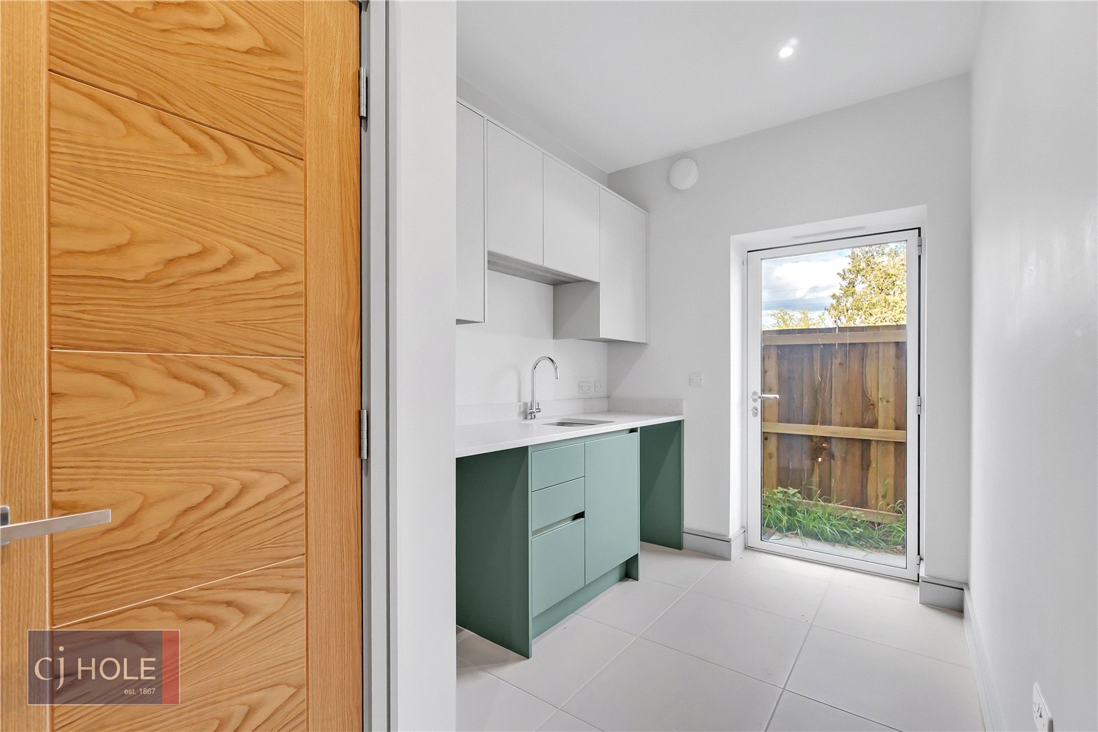 4 bedroom House to let in Rangeworthy, Bristol, Gloucestershire