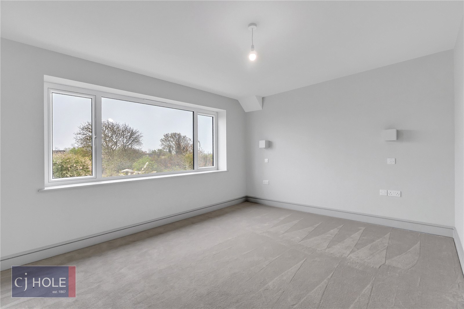 5 bedroom House to let in Rangeworthy, Bristol, Gloucestershire