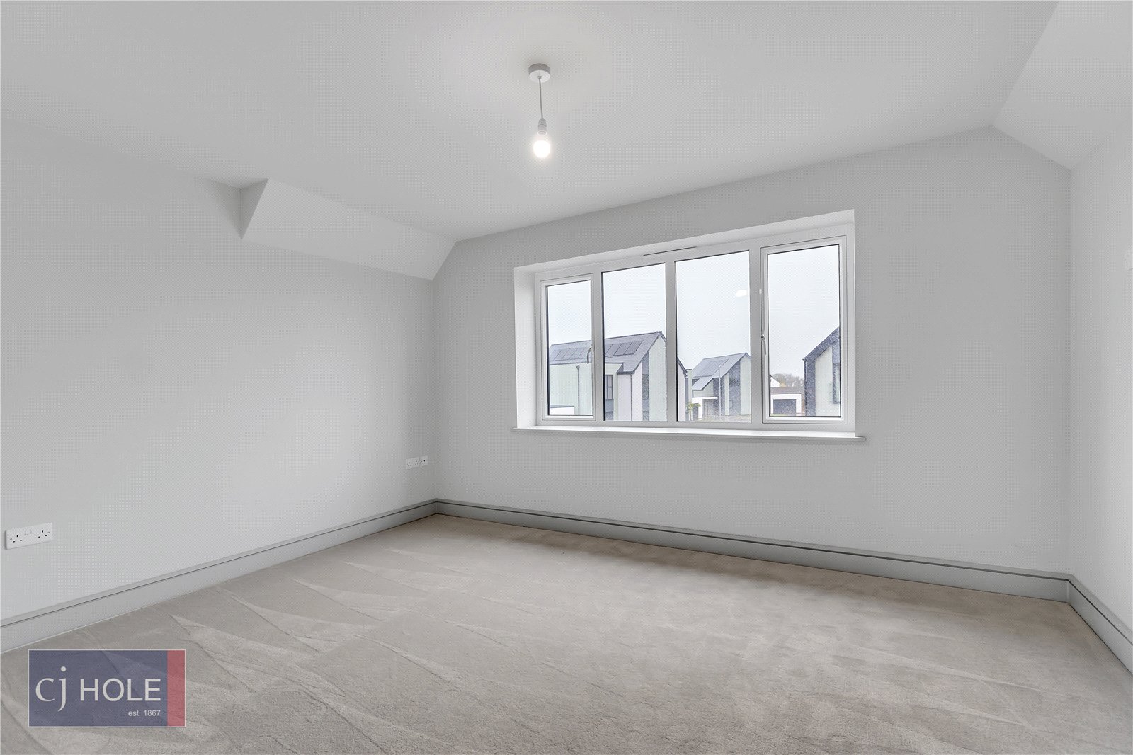 5 bedroom House to let in Rangeworthy, Bristol, Gloucestershire