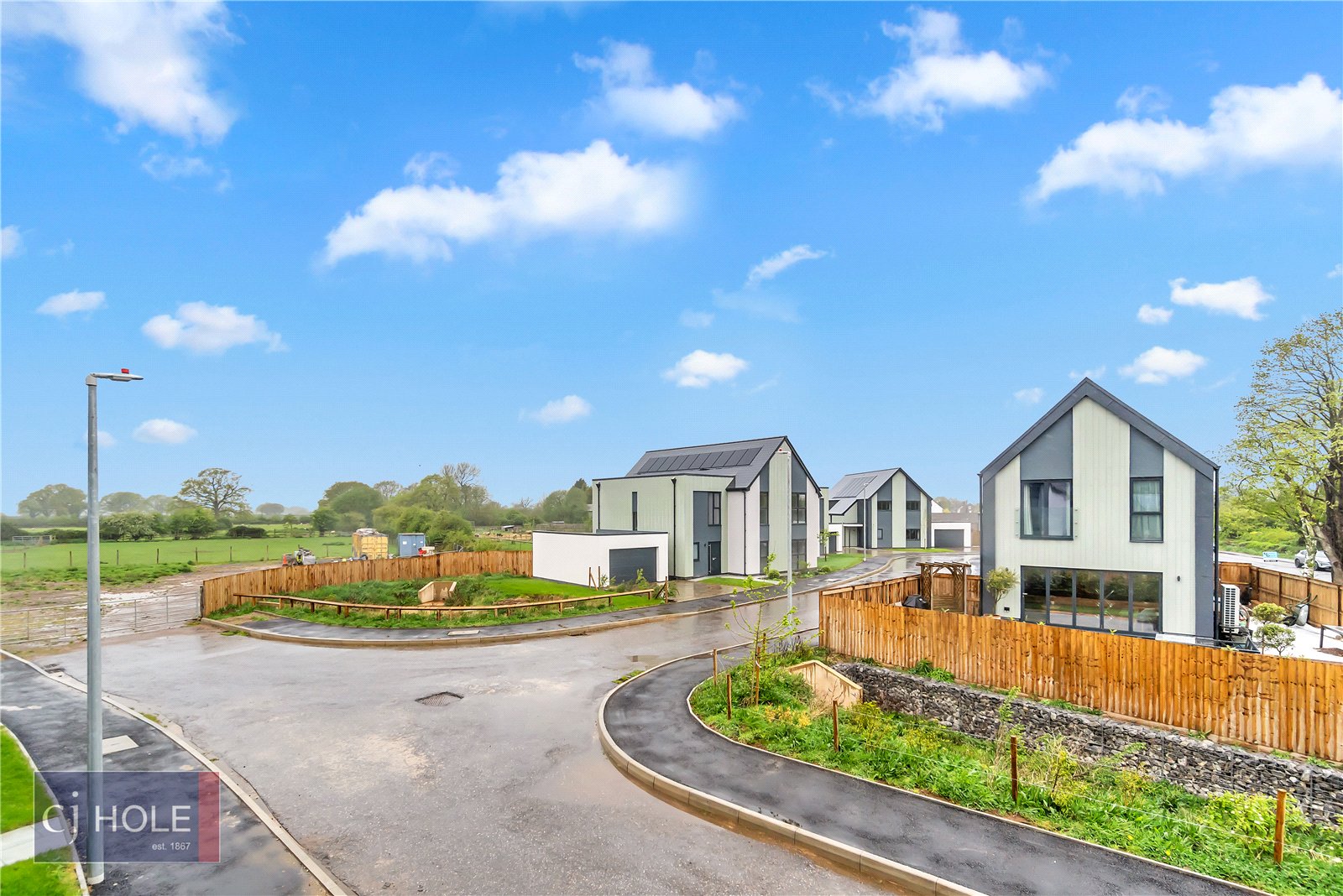 5 bedroom House to let in Rangeworthy, Bristol, Gloucestershire