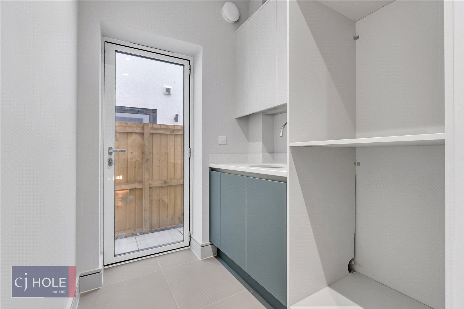 5 bedroom House to let in Rangeworthy, Bristol, Gloucestershire