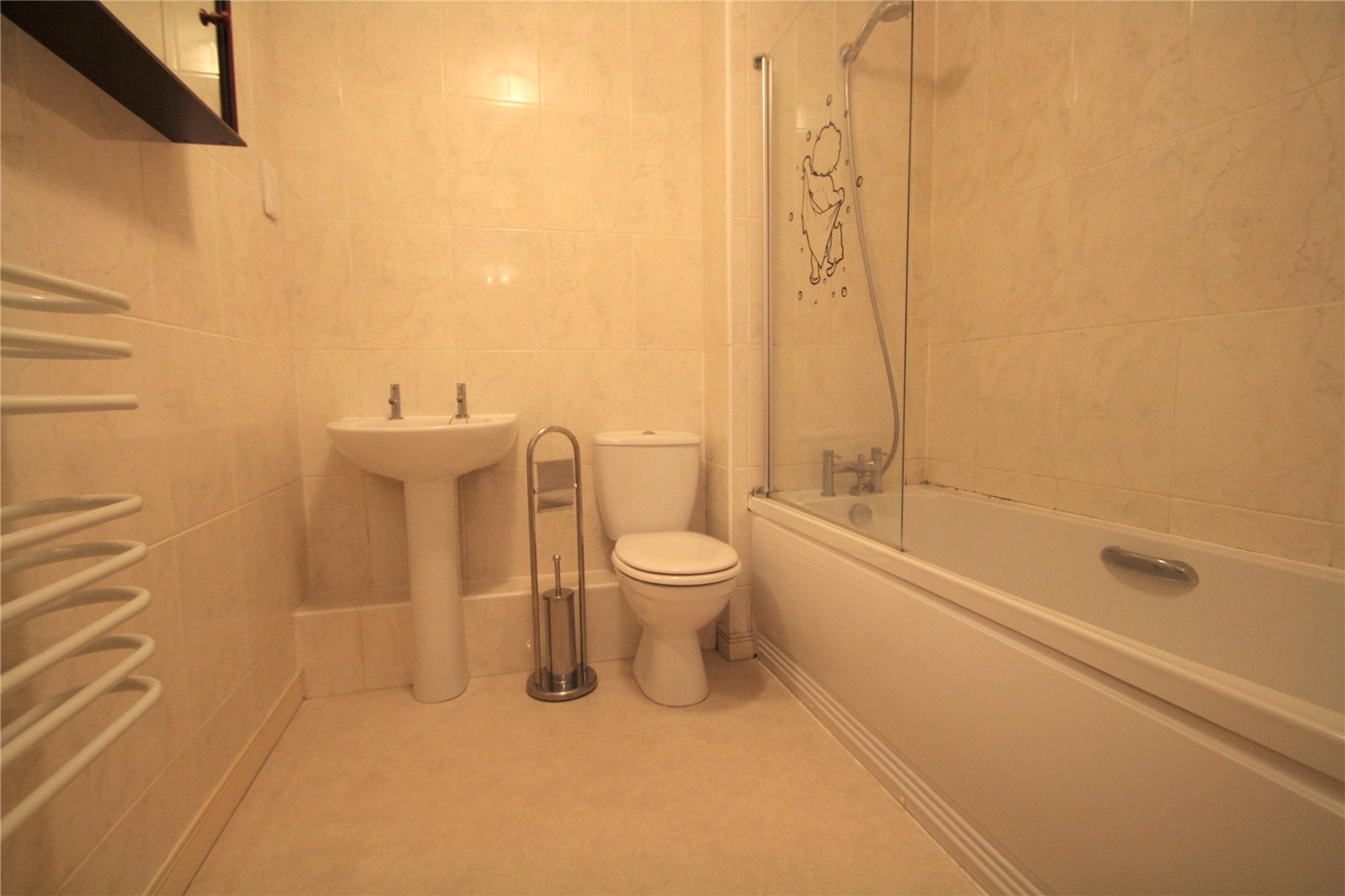2 bedroom Flat to let in Mangotsfield, Bristol, Gloucestershire