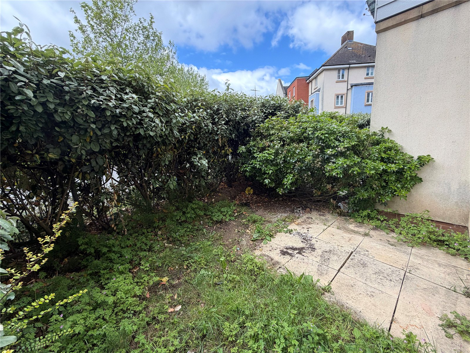 2 bedroom Flat to let in Mangotsfield, Bristol, Gloucestershire