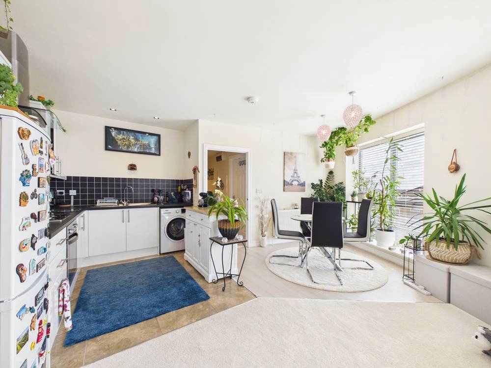1 bedroom Flat to let in Kingswood, Bristol