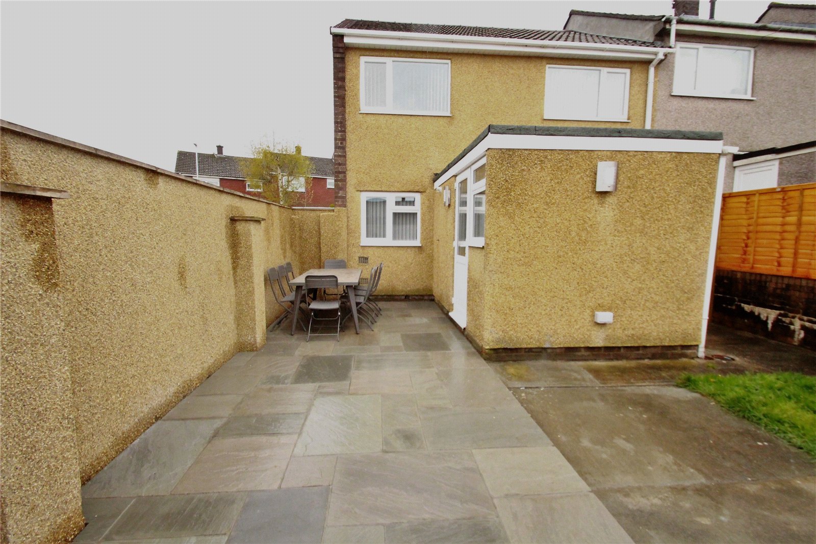 1 bedroom Property to let in Bristol, Gloucestershire