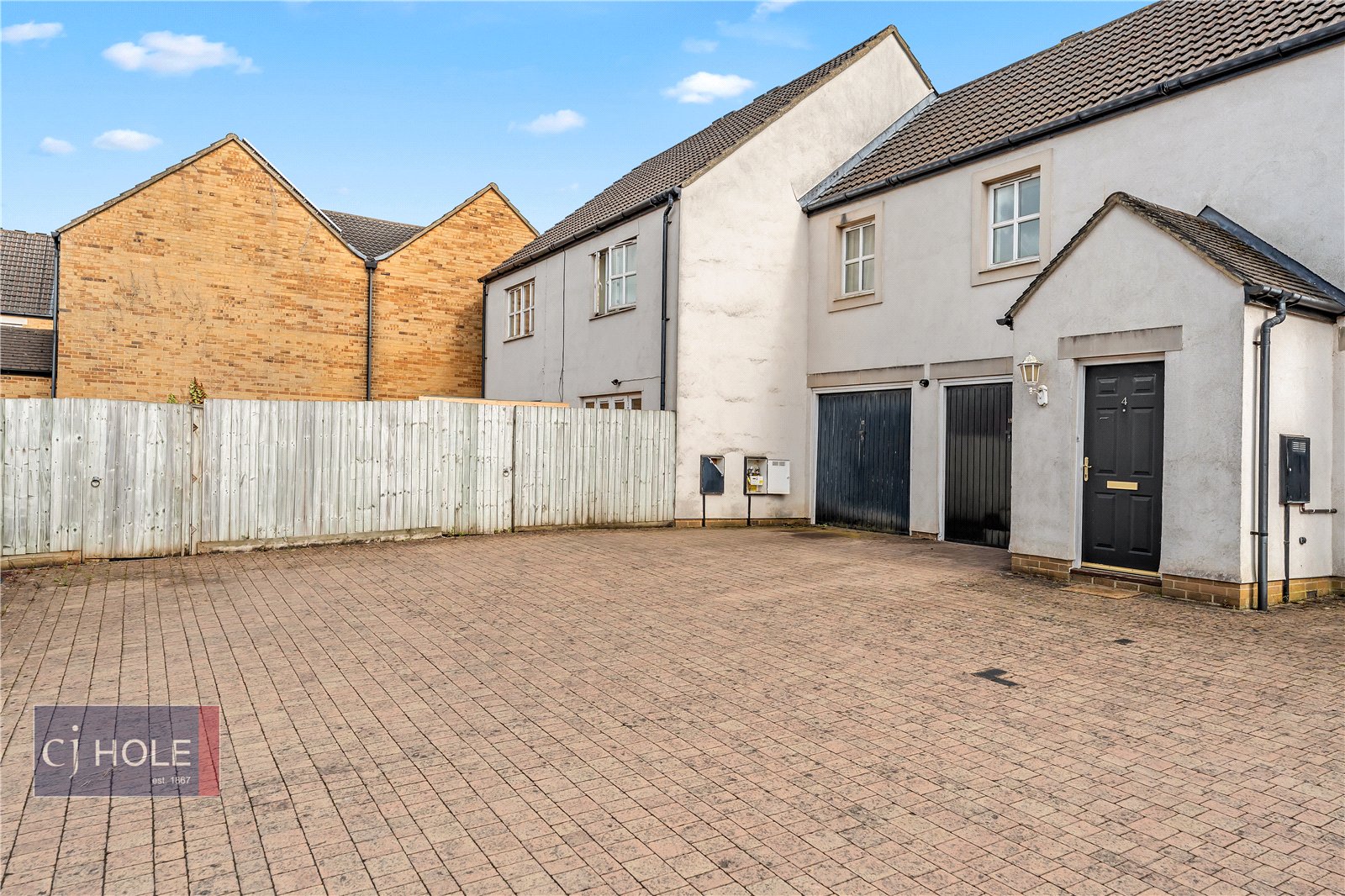 2 bedroom House to let in Stoke Gifford, Bristol, Gloucestershire
