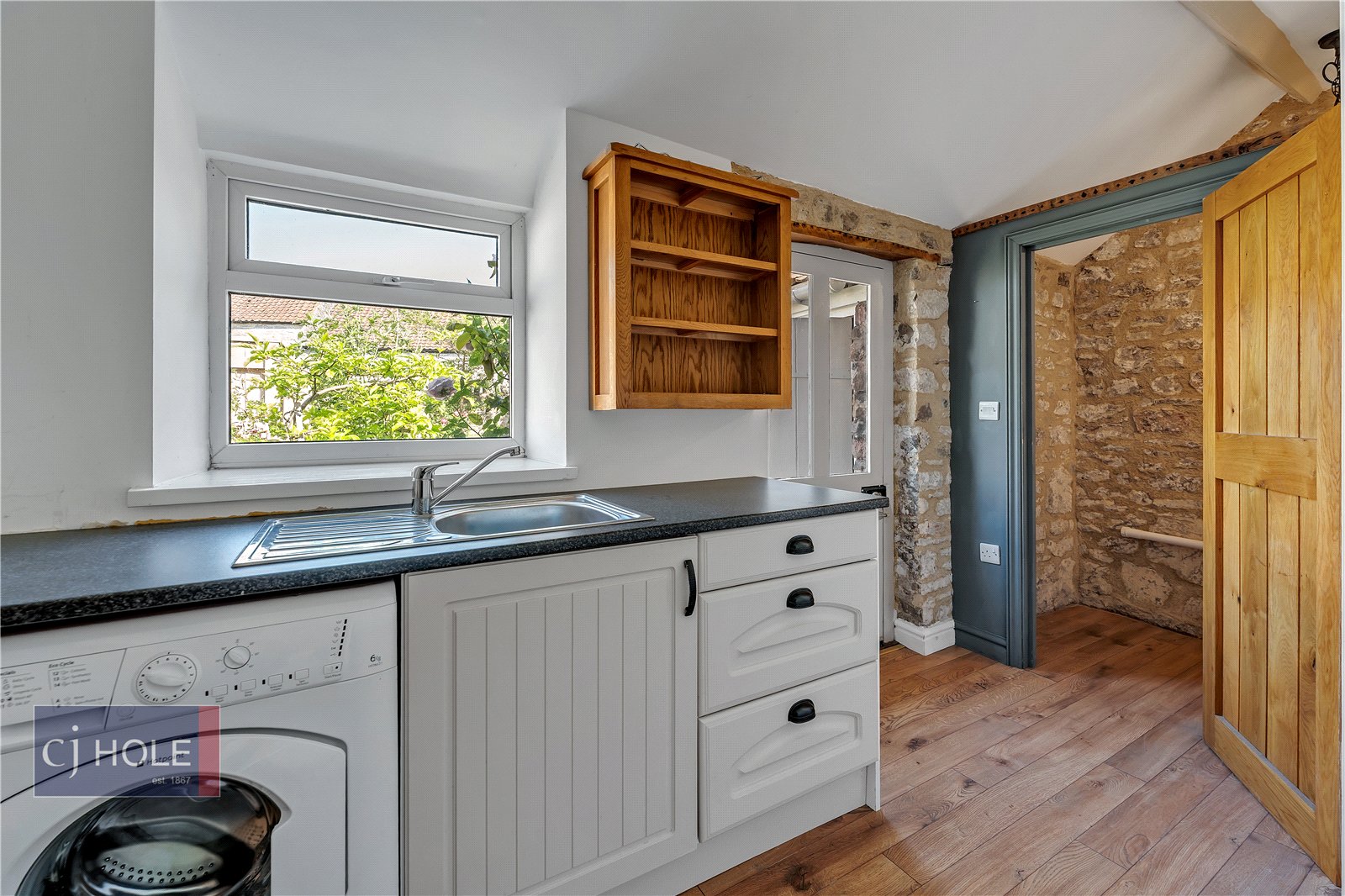 2 bedroom House to let in Tockington, Bristol, Gloucestershire