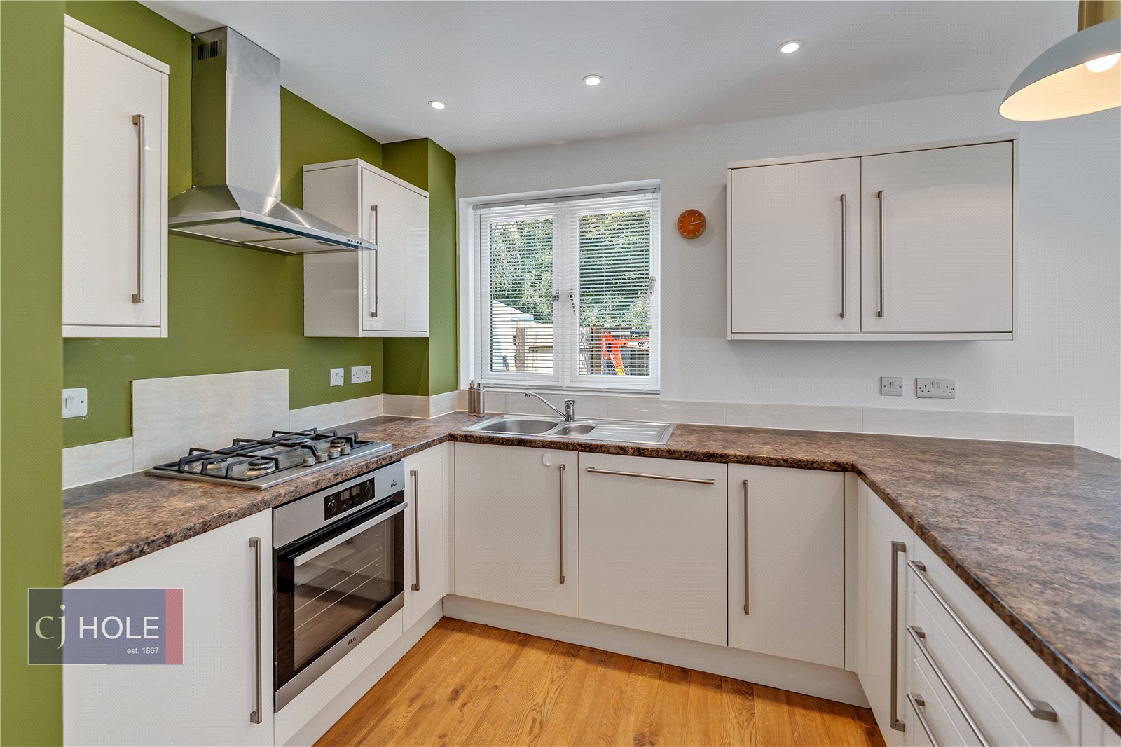 3 bedroom House to let in Bristol, Somerset