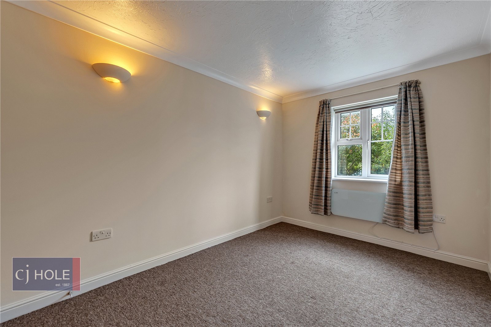 2 bedroom Flat to let in Emersons Green, Bristol, Gloucestershire
