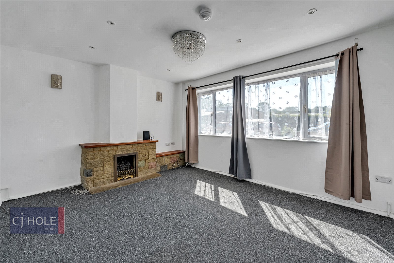 4 bedroom House to let in Bristol, Somerset