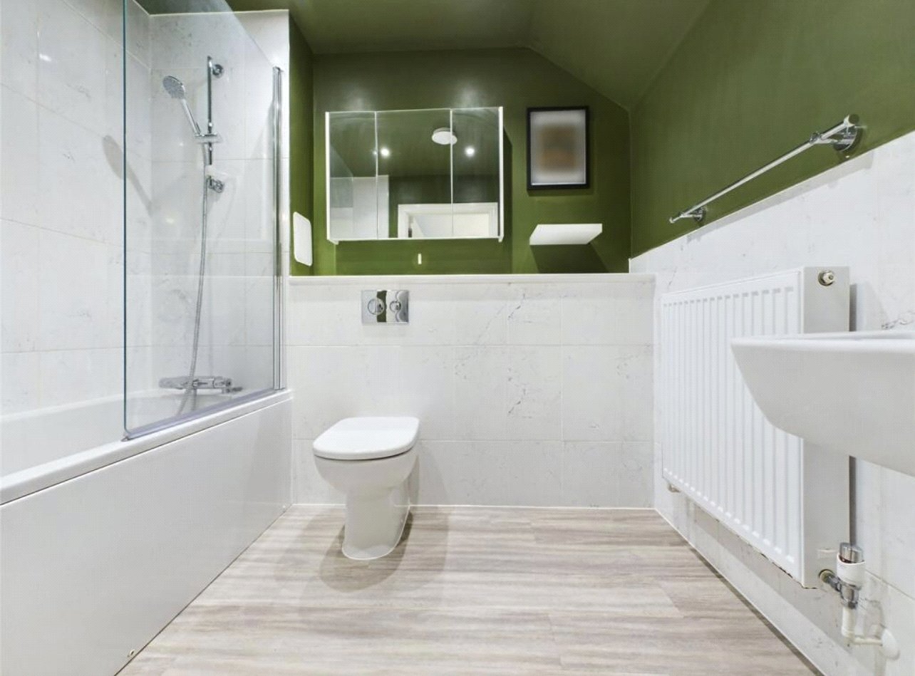 2 bedroom Flat to let in Fishponds, Bristol, Somerset