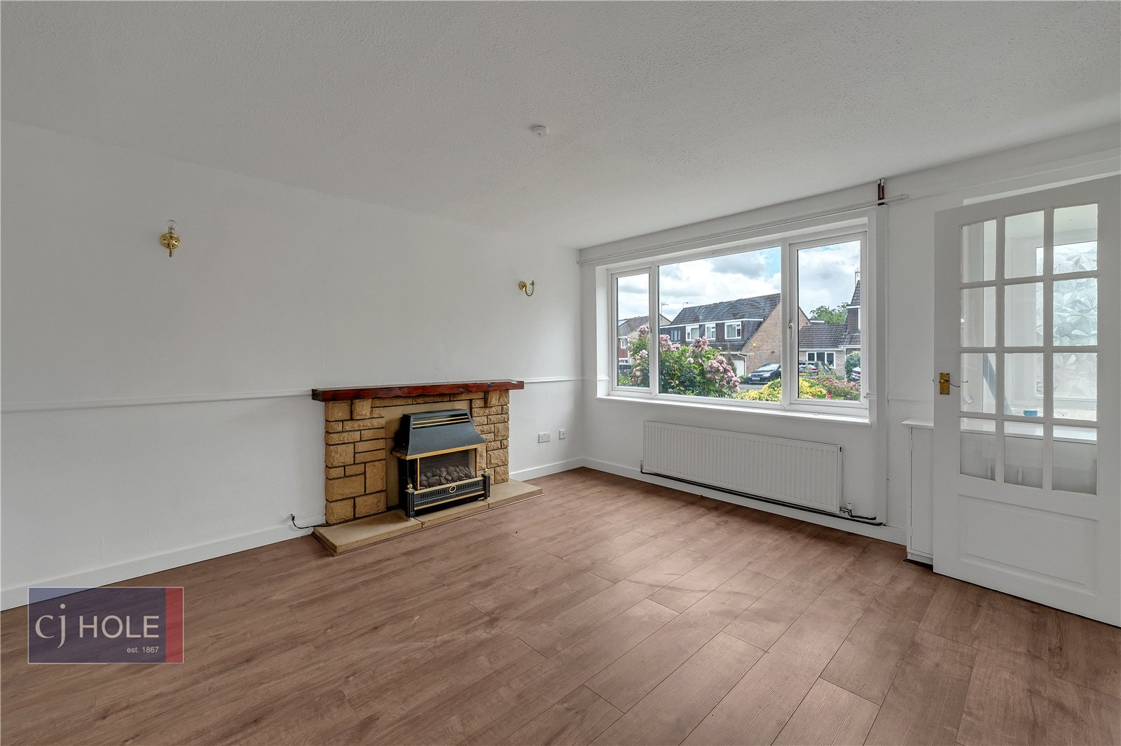 3 bedroom House to let in Bristol, Gloucestershire