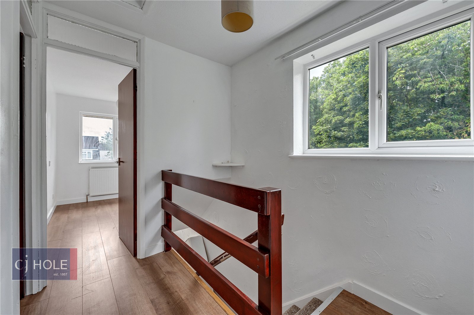3 bedroom House to let in Bristol, Gloucestershire