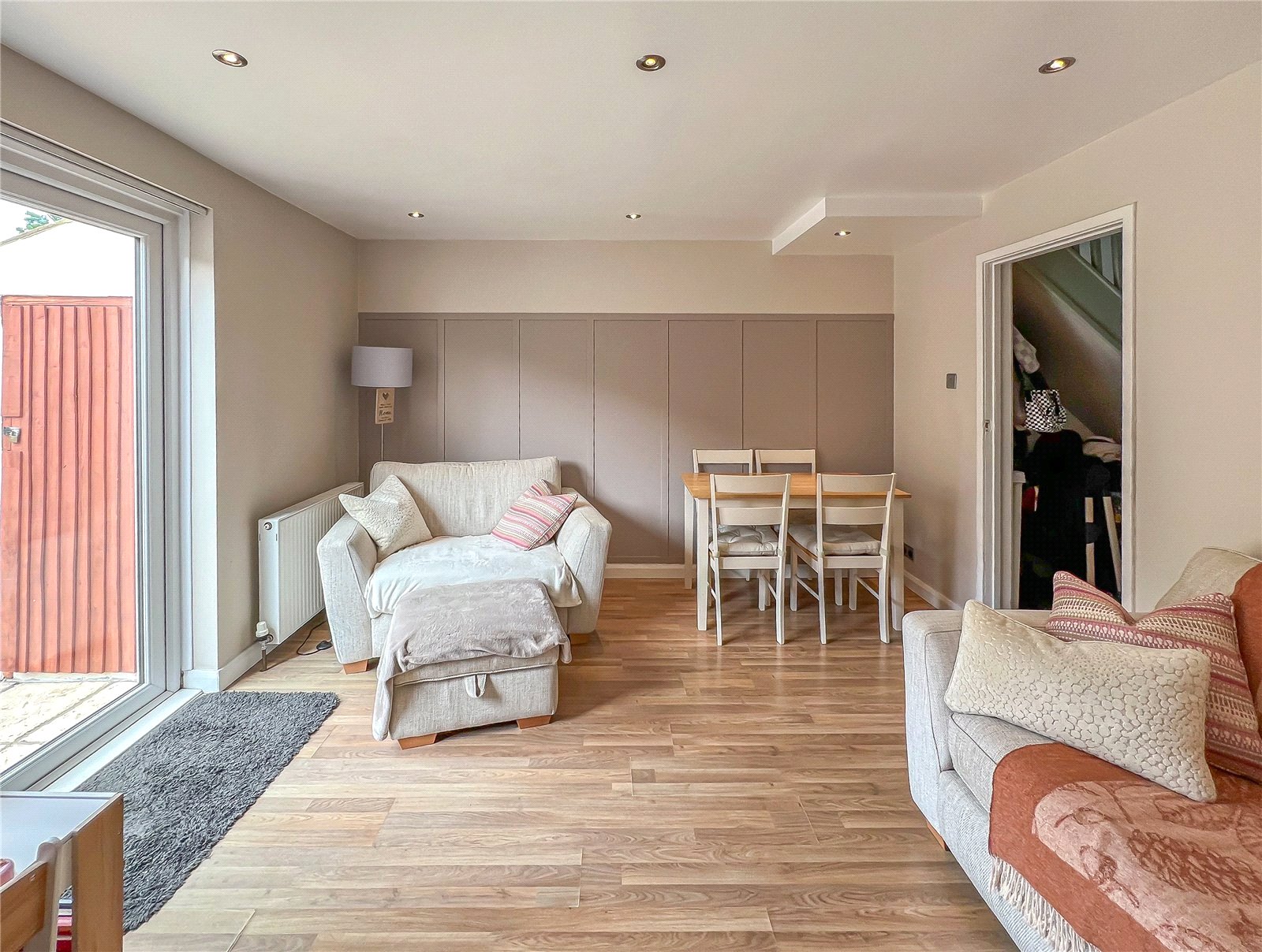 2 bedroom House to let in Kingswood, Bristol