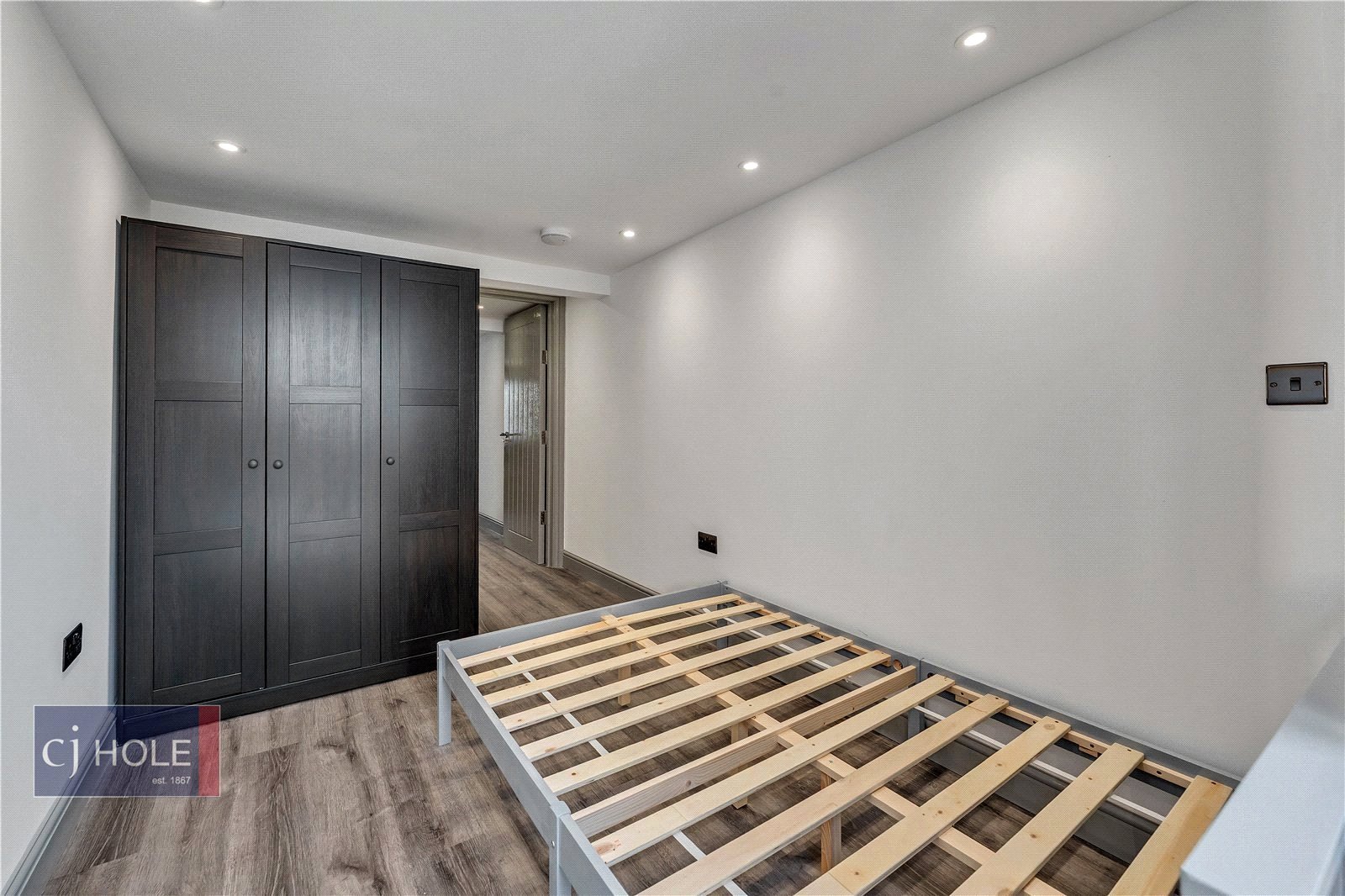 2 bedroom Flat to let in Easton, Bristol, Somerset