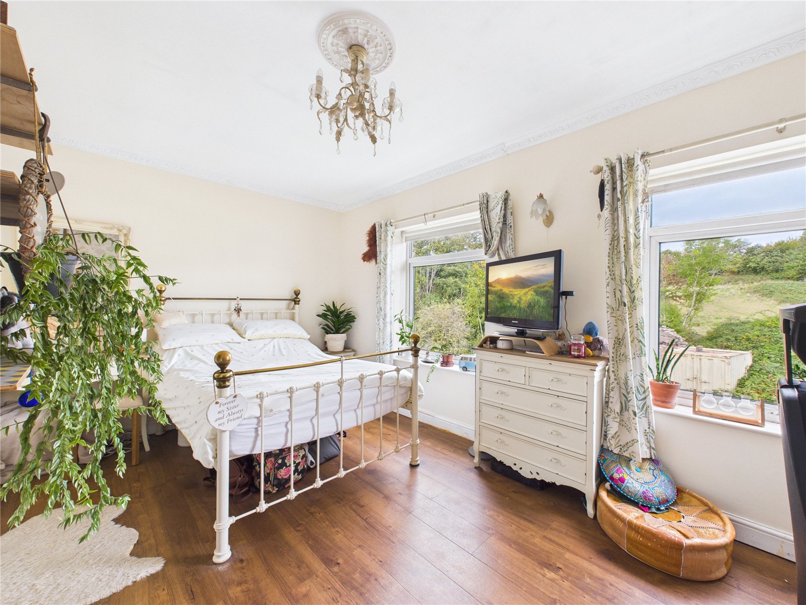 4 bedroom House for sale in Siston, Bristol