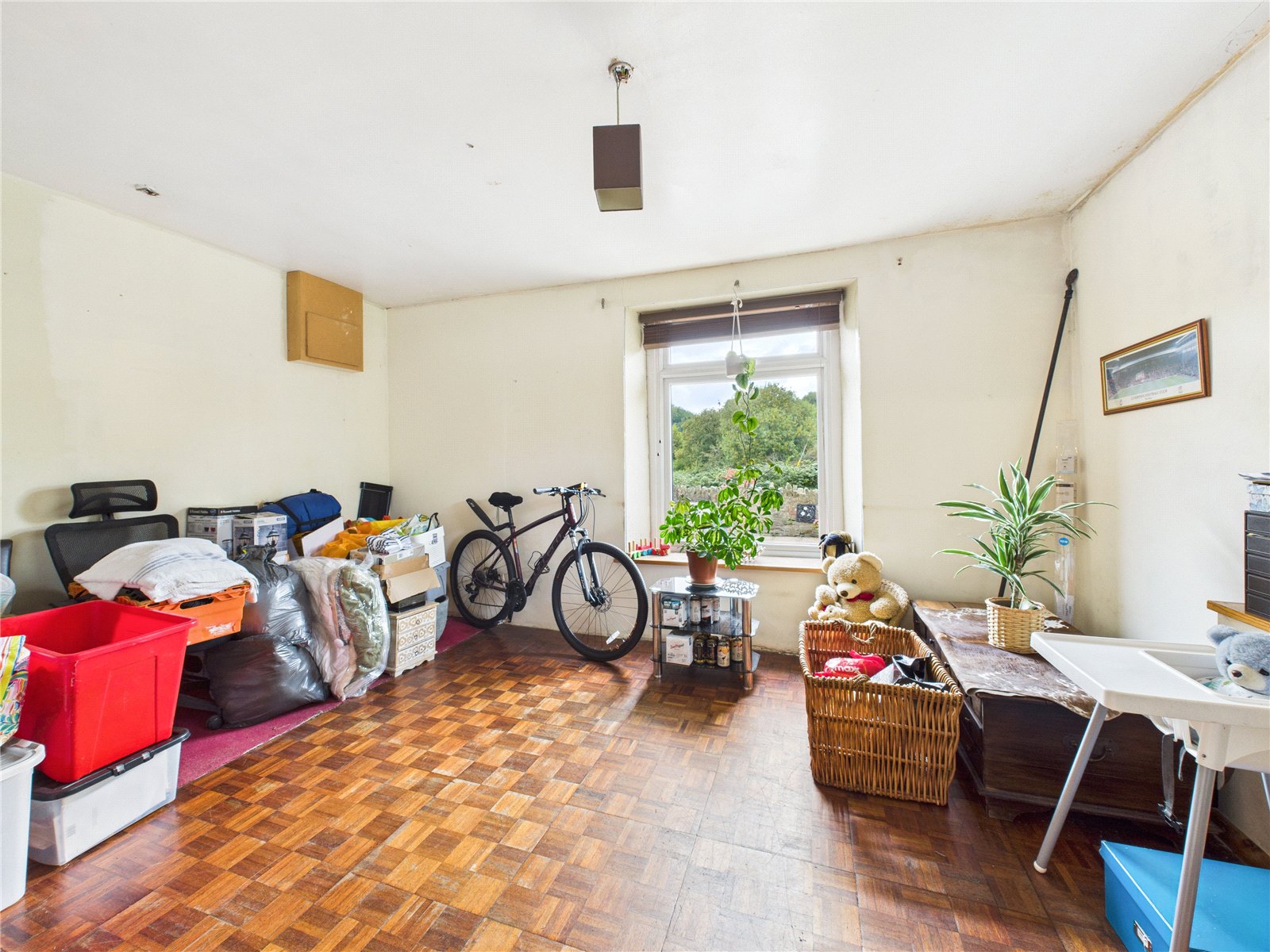 4 bedroom House for sale in Siston, Bristol