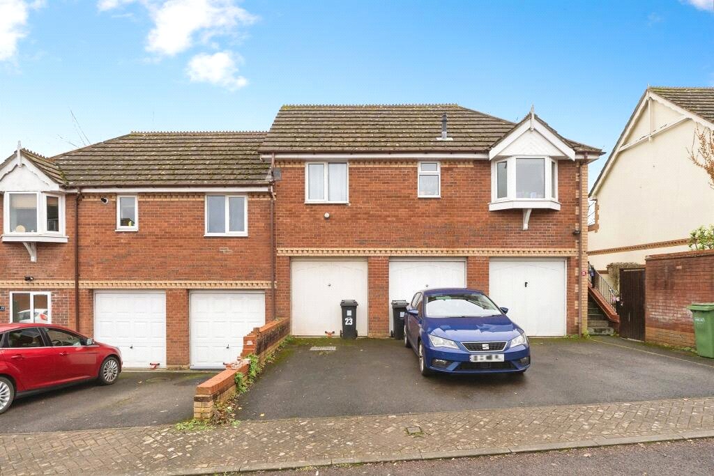 2 bedroom House for sale in Warmley, Bristol
