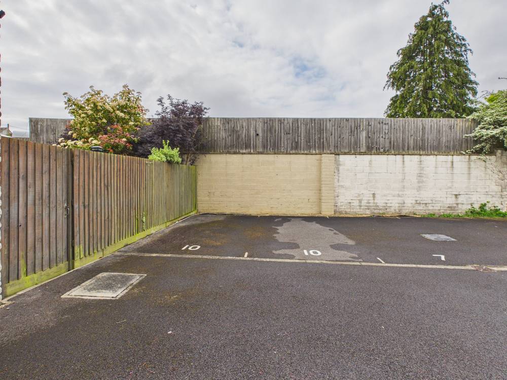 3 bedroom House for sale in Kingswood, Bristol