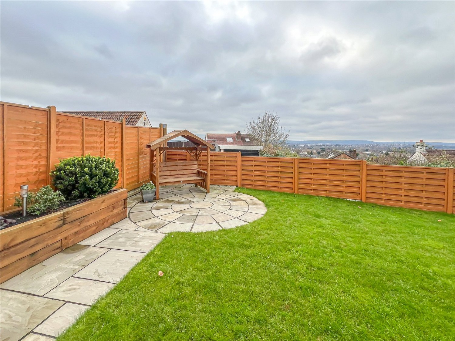 Quarry Road, Hanham, Bristol