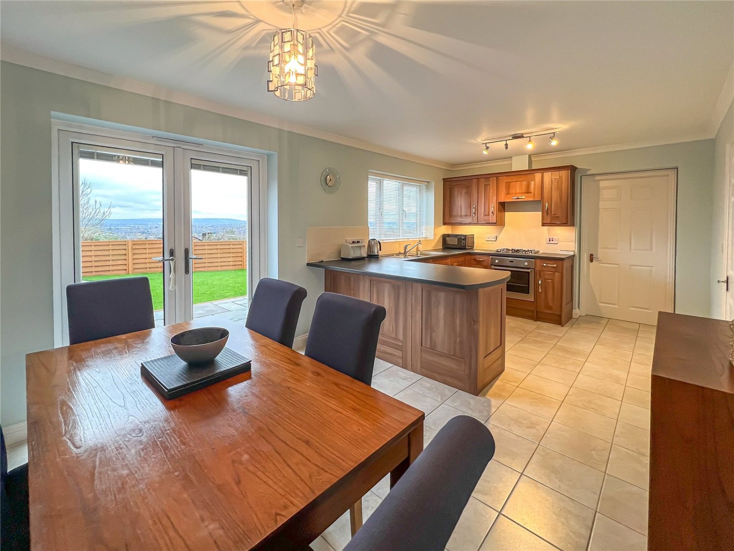 Quarry Road, Hanham, Bristol
