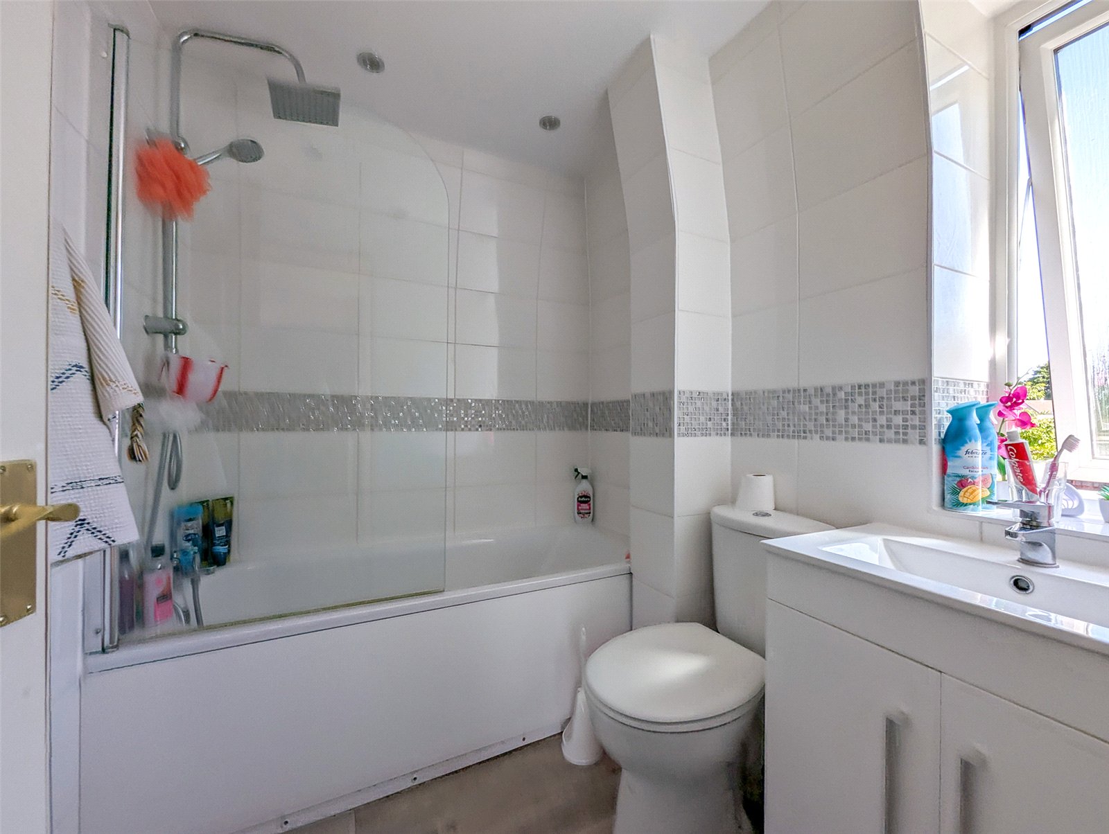 2 bedroom House for sale in Warmley, Bristol