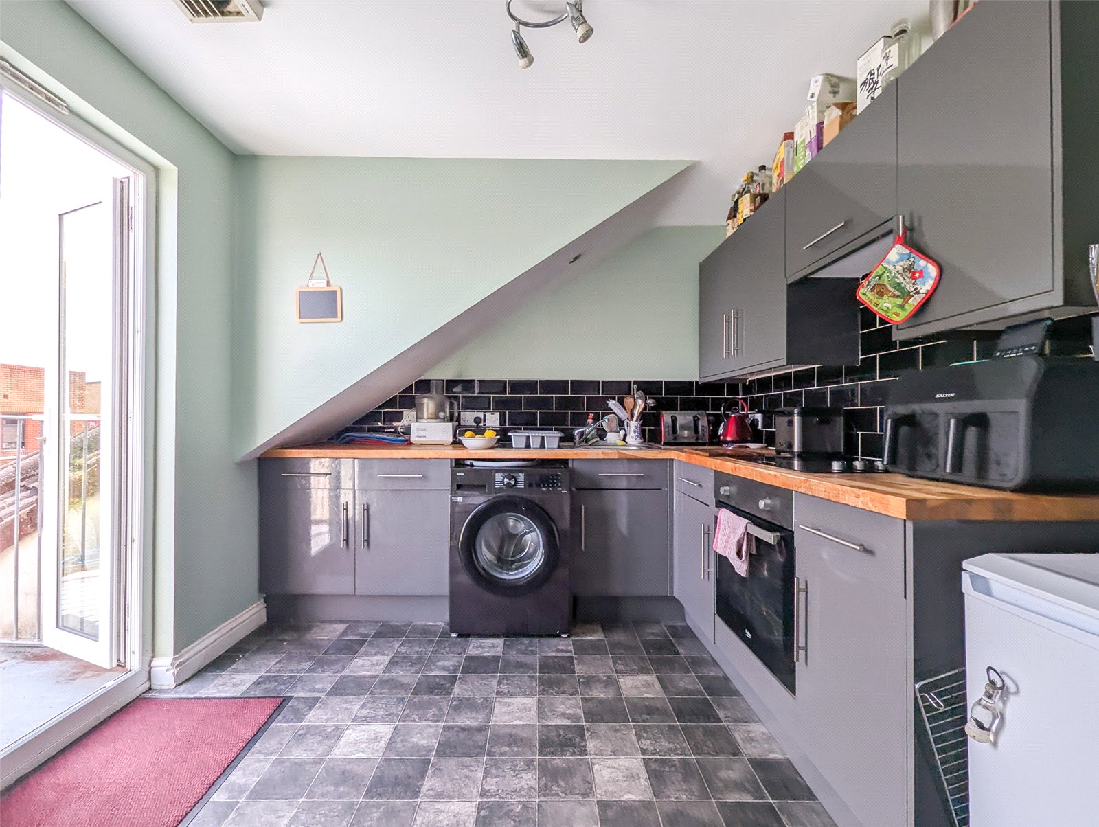 2 bedroom Flat for sale in Kingswood, Bristol