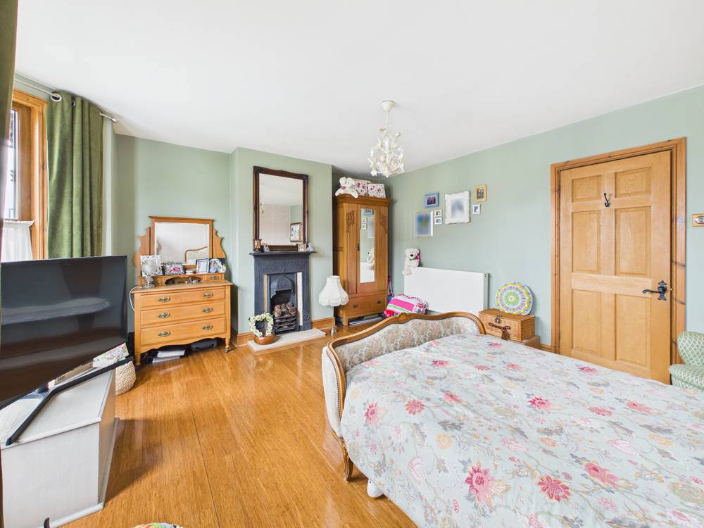 3 bedroom House for sale in Kingswood, Bristol