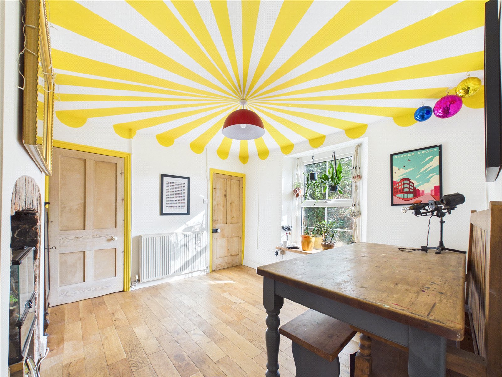 2 bedroom House for sale in Warmley, Bristol