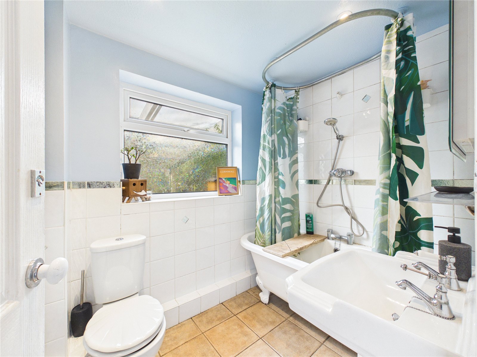 2 bedroom House for sale in Warmley, Bristol