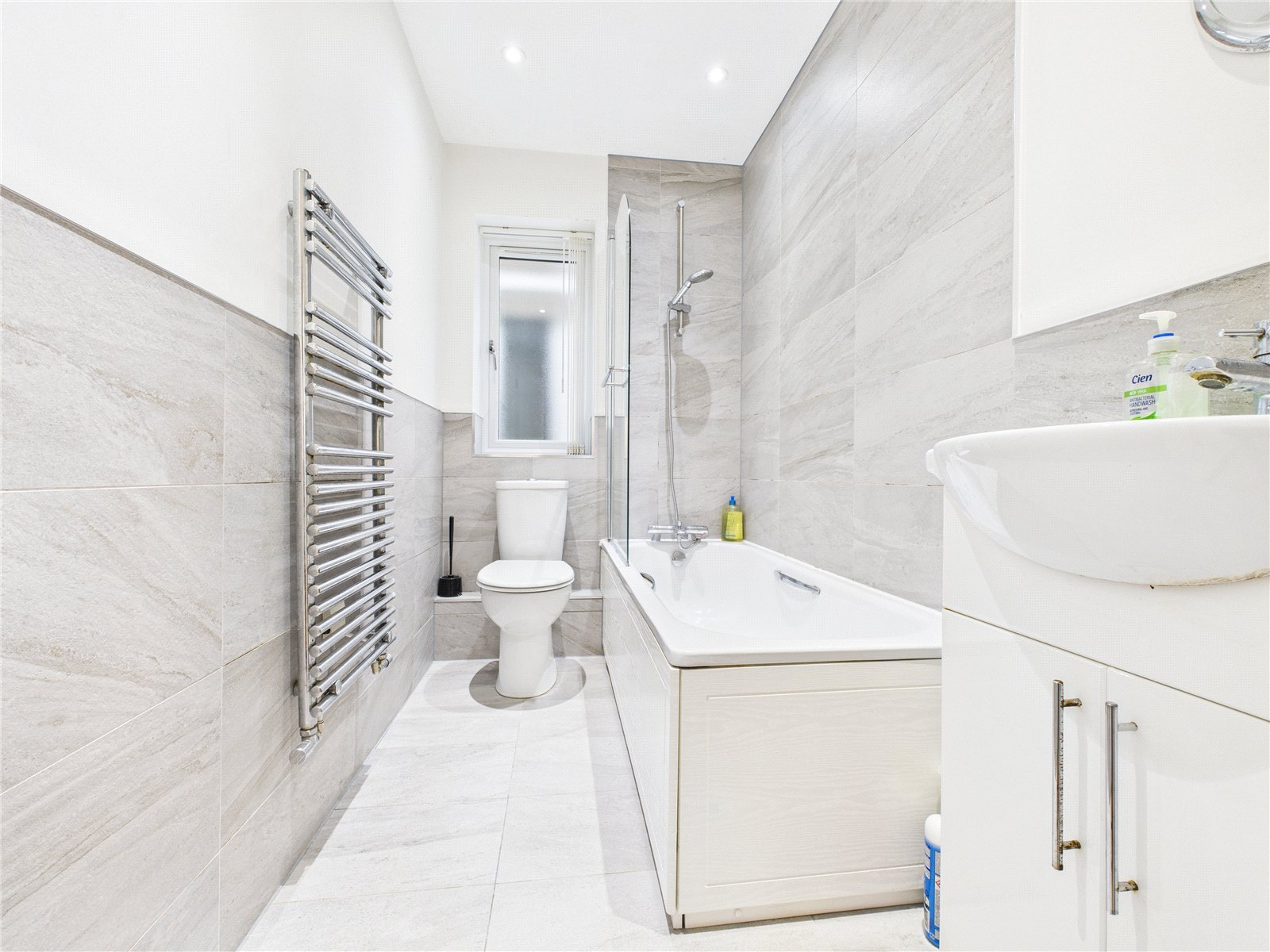 3 bedroom Bungalow for sale in Kingswood, Bristol