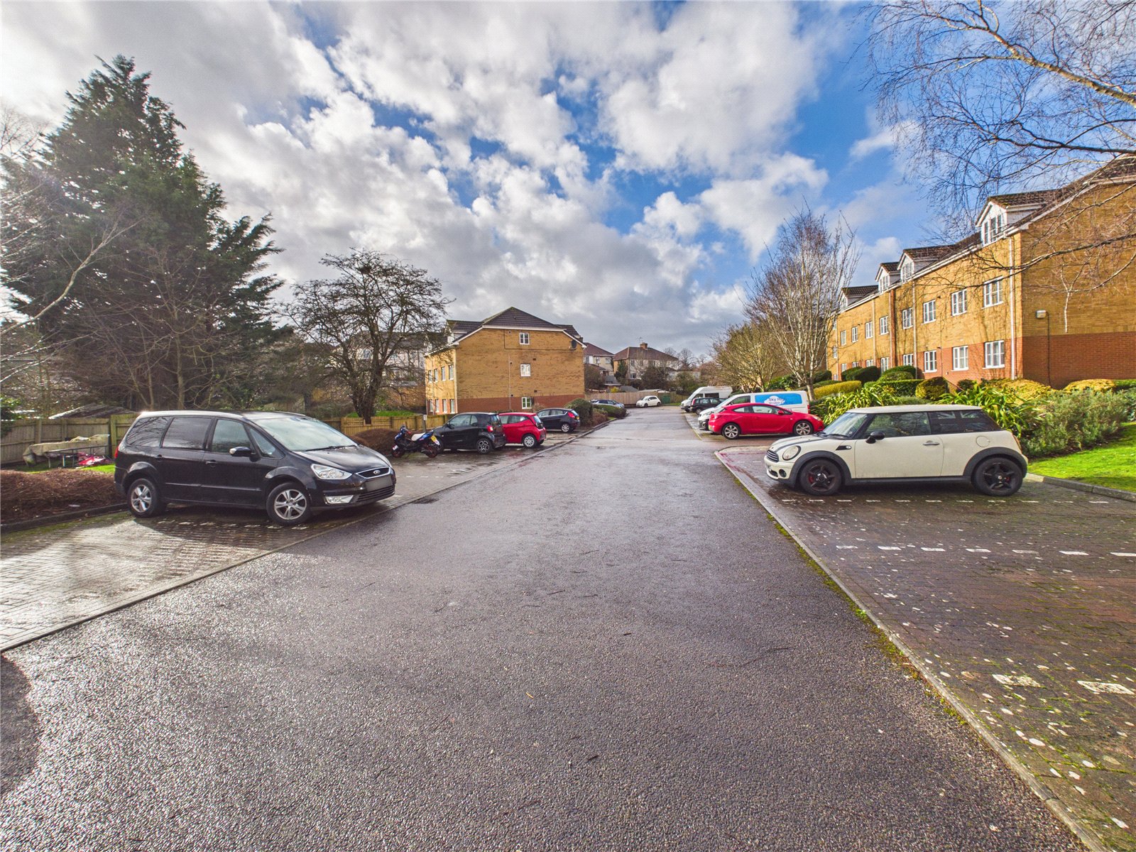 2 bedroom Flat for sale in Kingswood, Bristol