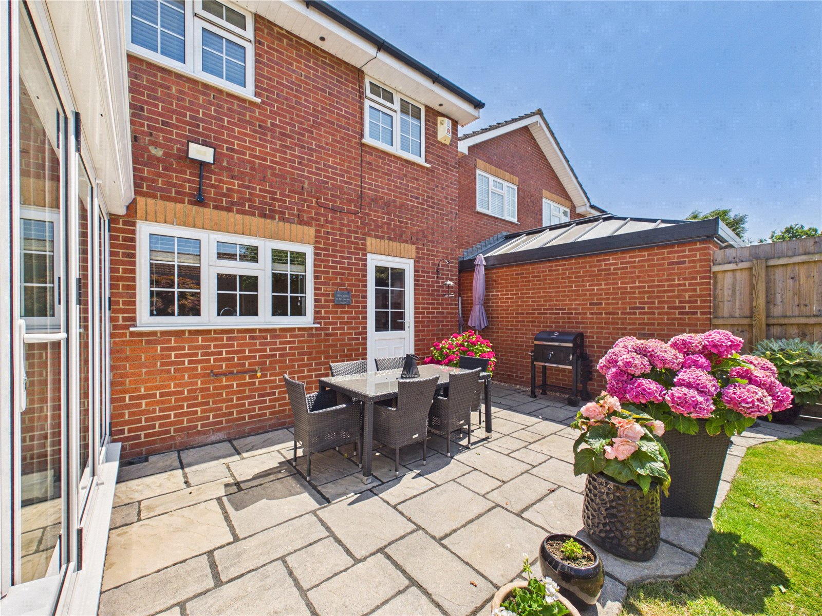 4 bedroom House for sale in Warmley, Bristol