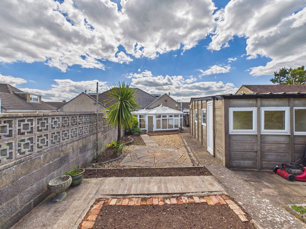 3 bedroom House for sale in Longwell Green, Bristol