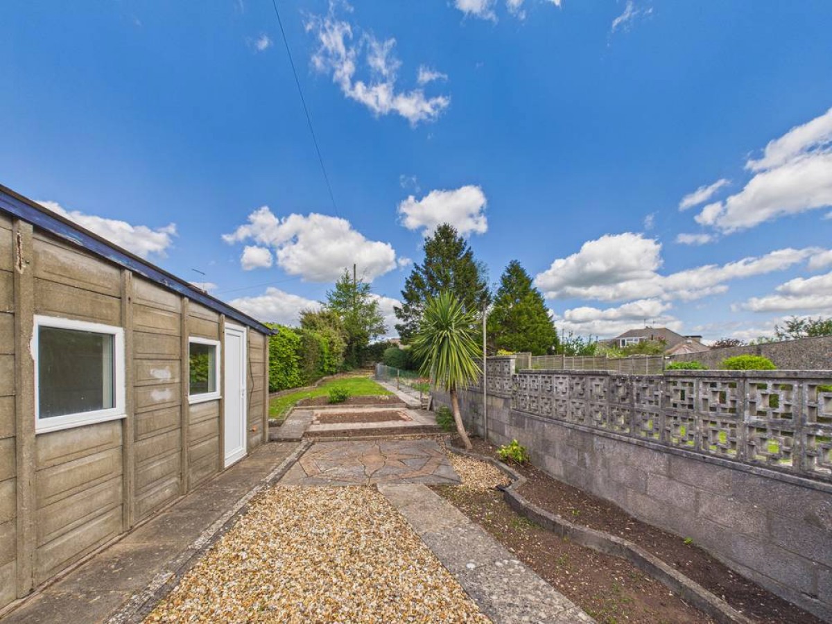 Longwell Green, Bristol