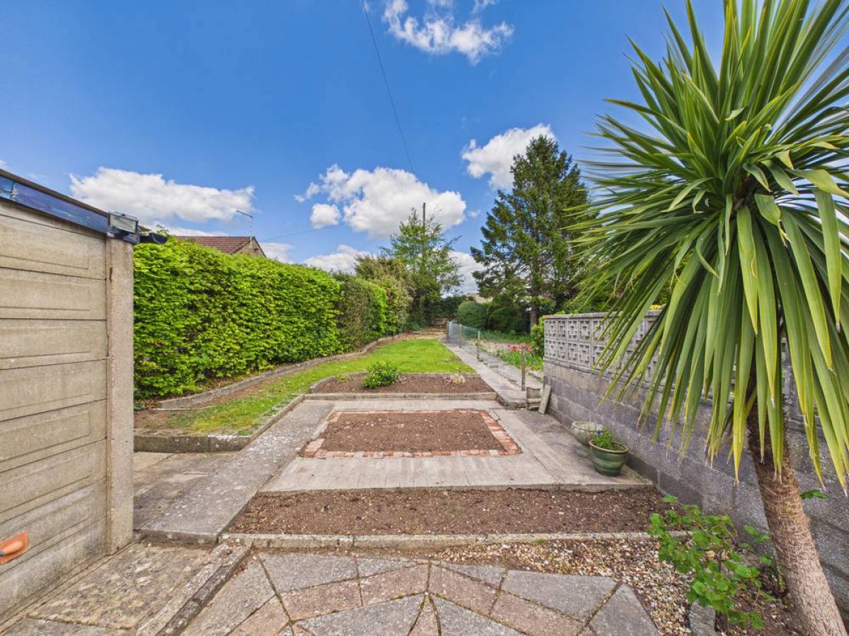 Longwell Green, Bristol