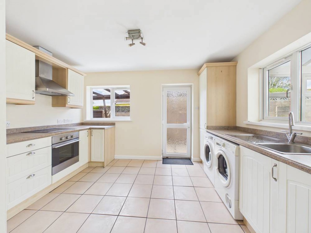 Longwell Green, Bristol