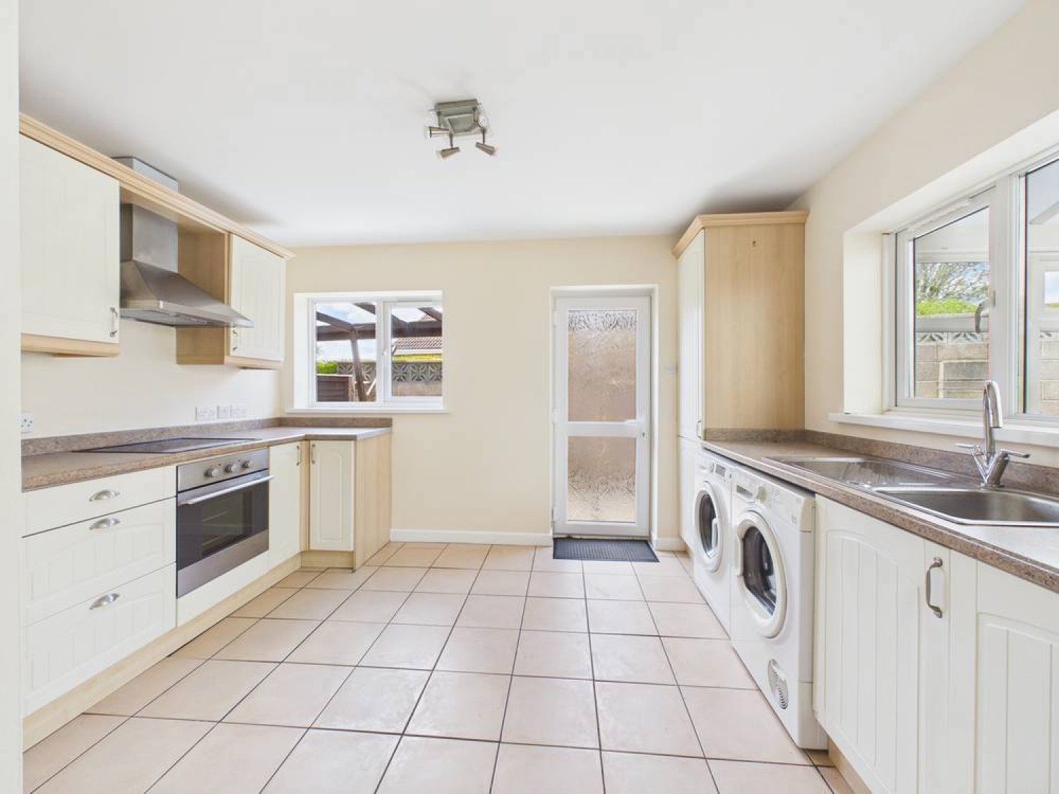 Longwell Green, Bristol