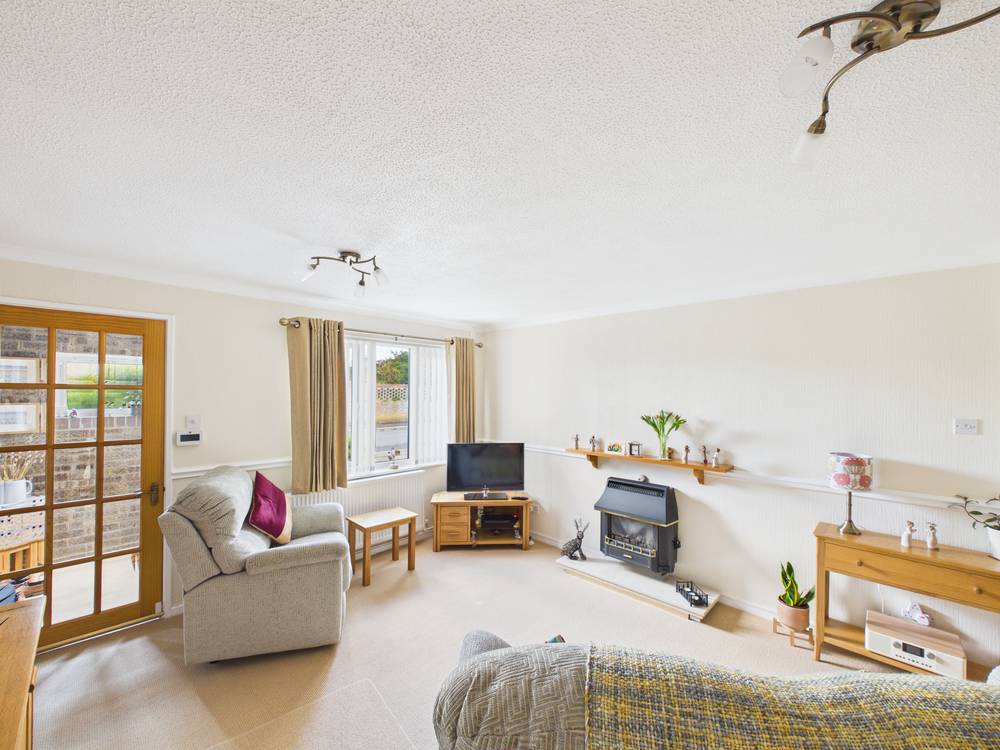 2 bedroom House for sale in Longwell Green, Bristol