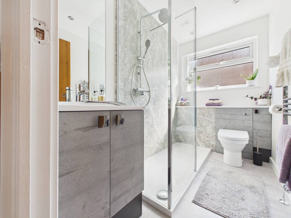 2 bedroom House for sale in Longwell Green, Bristol