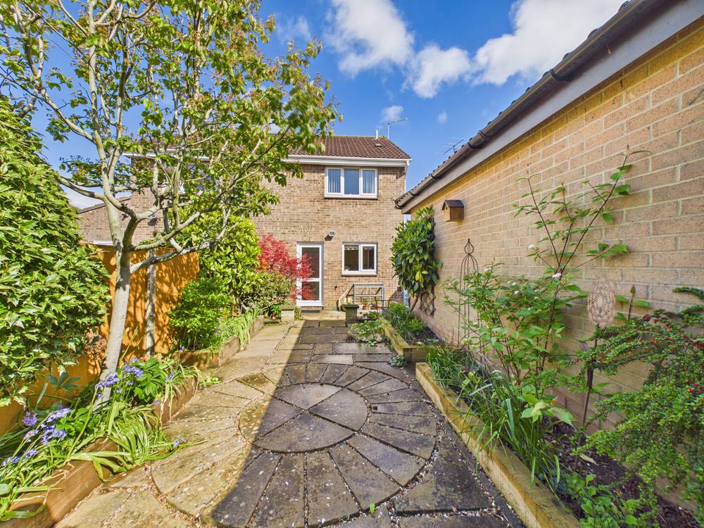 2 bedroom House for sale in Longwell Green, Bristol