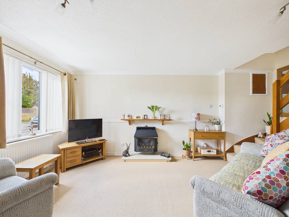 2 bedroom House for sale in Longwell Green, Bristol