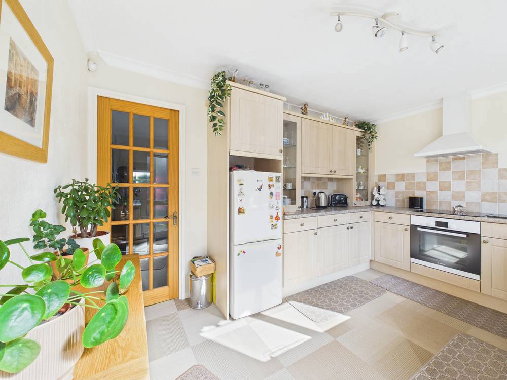 2 bedroom House for sale in Longwell Green, Bristol